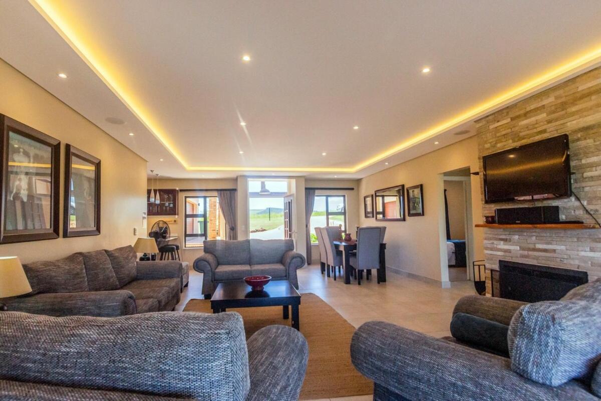 Serenity, Cathkin Estates By Euphoric Leisure Winterton Exteriör bild